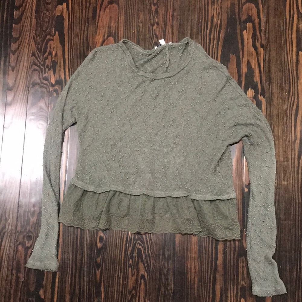 American Eagle Top - Size M
